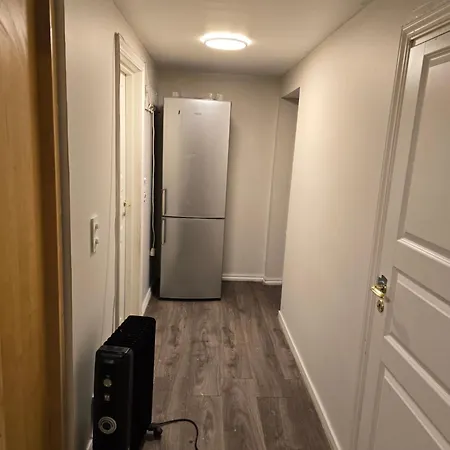 With 2 Bed In Klofta