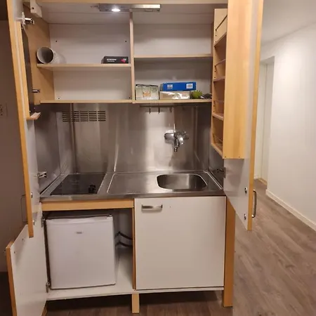 With 2 Bed In